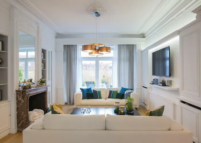 Luxueux Logement Bourgeois De 250 M2 Climatise